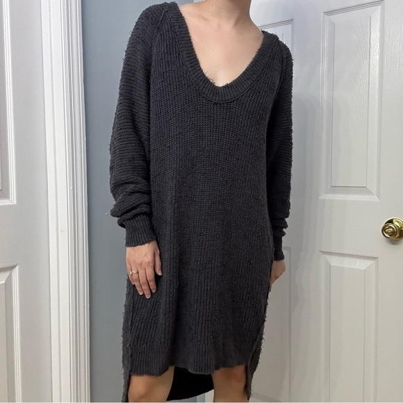 Free People Sweater Dress Gray Distressed Grunge Fall Oversized Boho Size Small - Picture 1 of 8